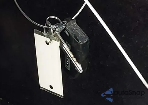 2017 Dodge Challenger Sxt z USA, uszkodzony, nr VIN 2C3CDZAG9HH633464